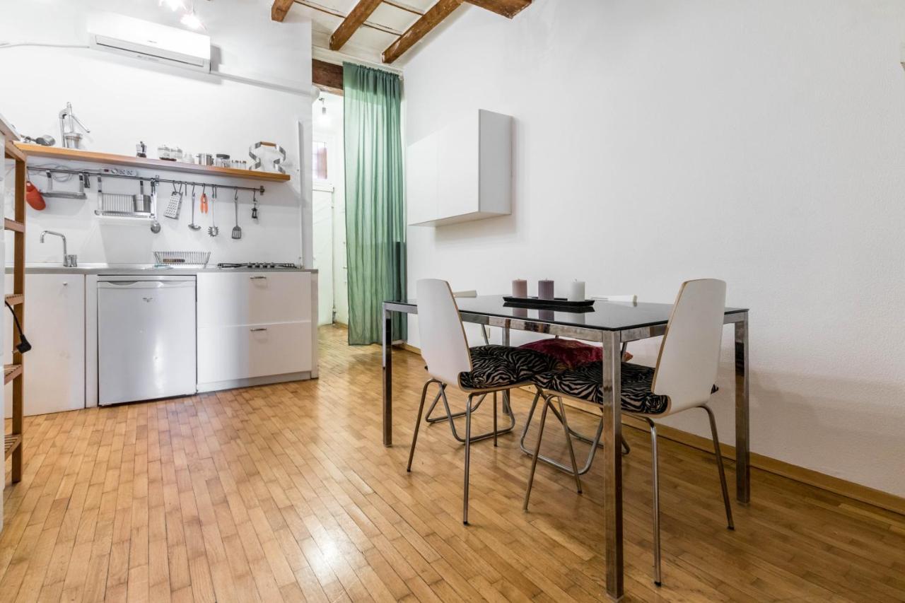 Ferienwohnung Joivy Splendid Flat In Perfect Centre Mailand Exterior foto